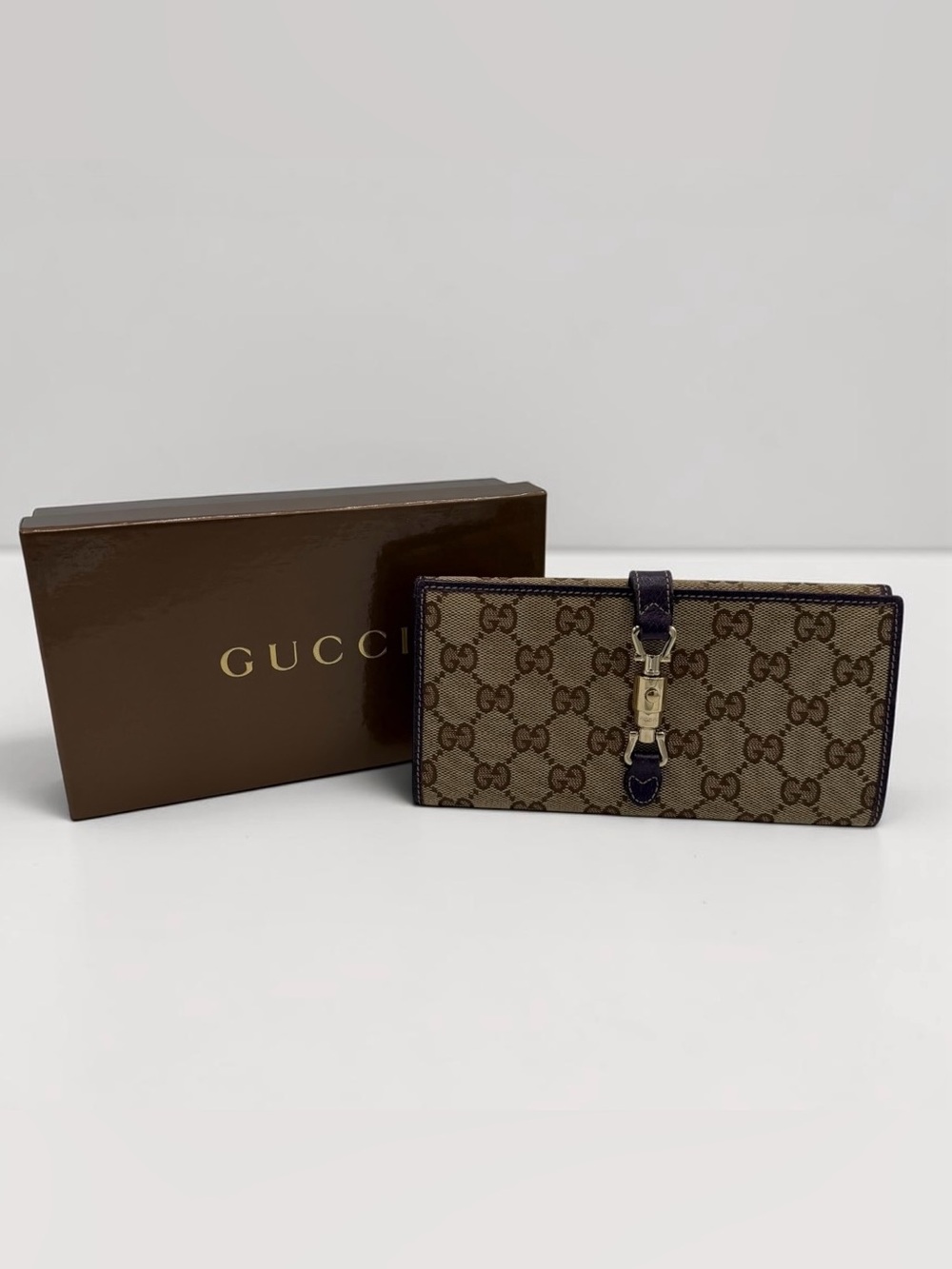 Gucci Canvas Jackie Continental Wallet
